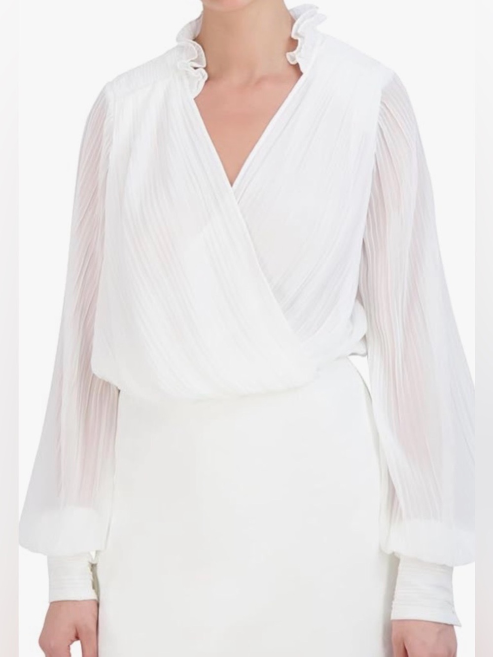 BCBGNY blouse. Women's Long Sleeve Surplice Neck   Top size xl

Never worn